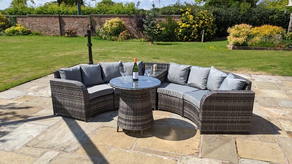 Jerez 4 Seater Garden Rattan Circle Sofa Set With Table Black 7 Jerez 4 Seater Garden Rattan Circle Sofa Set With Table Black - Image 5
